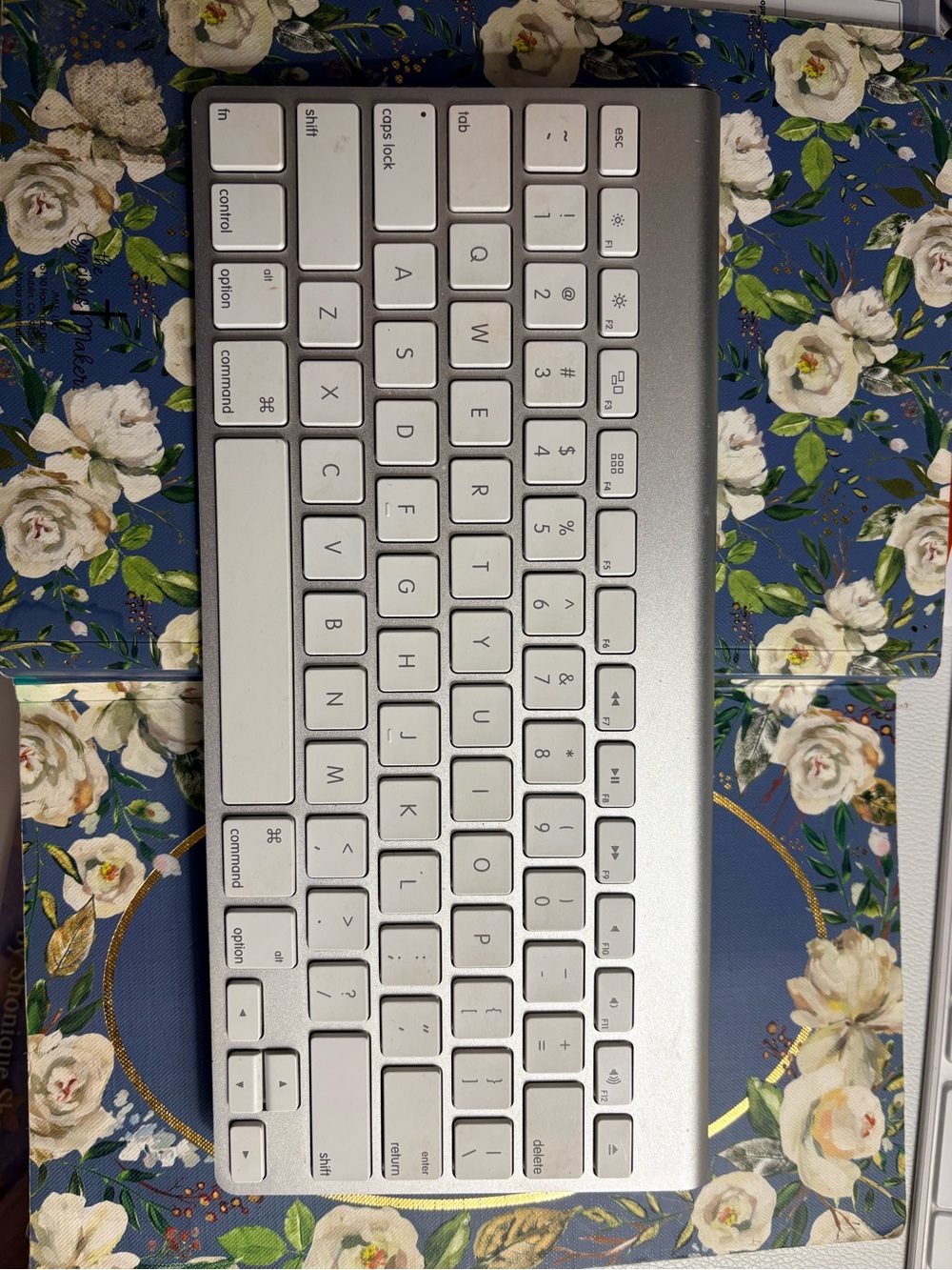 Apple Silver & White Compact Wireless Keyboard